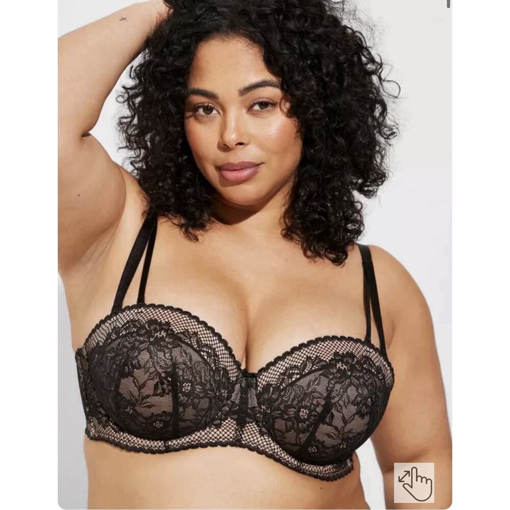 Torrid Curves Push Up Strapless Bra Size 38 DDD Black Padded strap loops